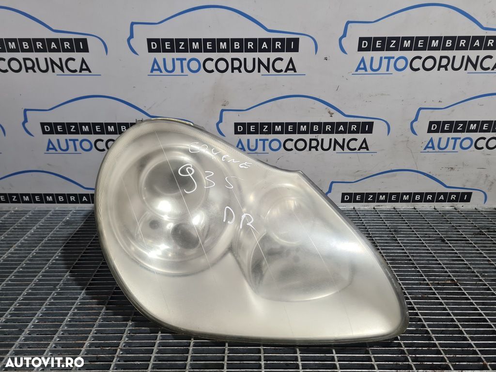 Far Dreapta Porsche Cayenne 2002 - 2006 SUV 4 Usi (935) Xenon - 1