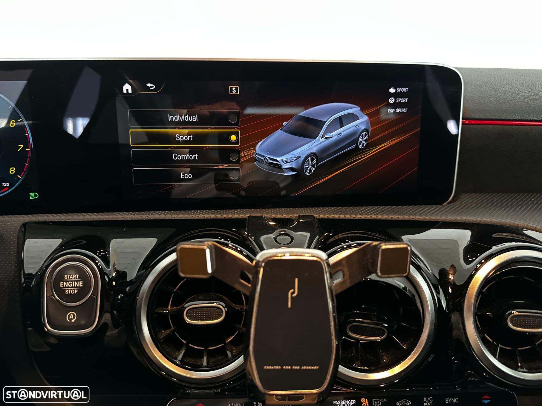 Mercedes-Benz A 180 7G-DCT AMG Line - 18