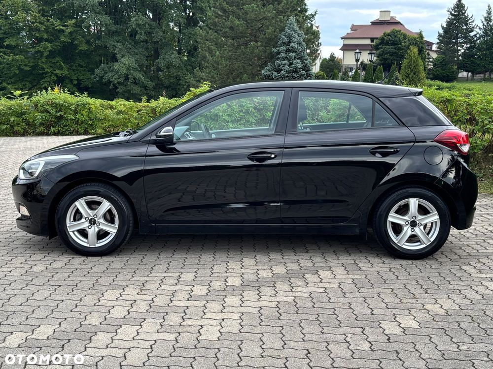 Hyundai i20 blue 1.2 Classic - 5