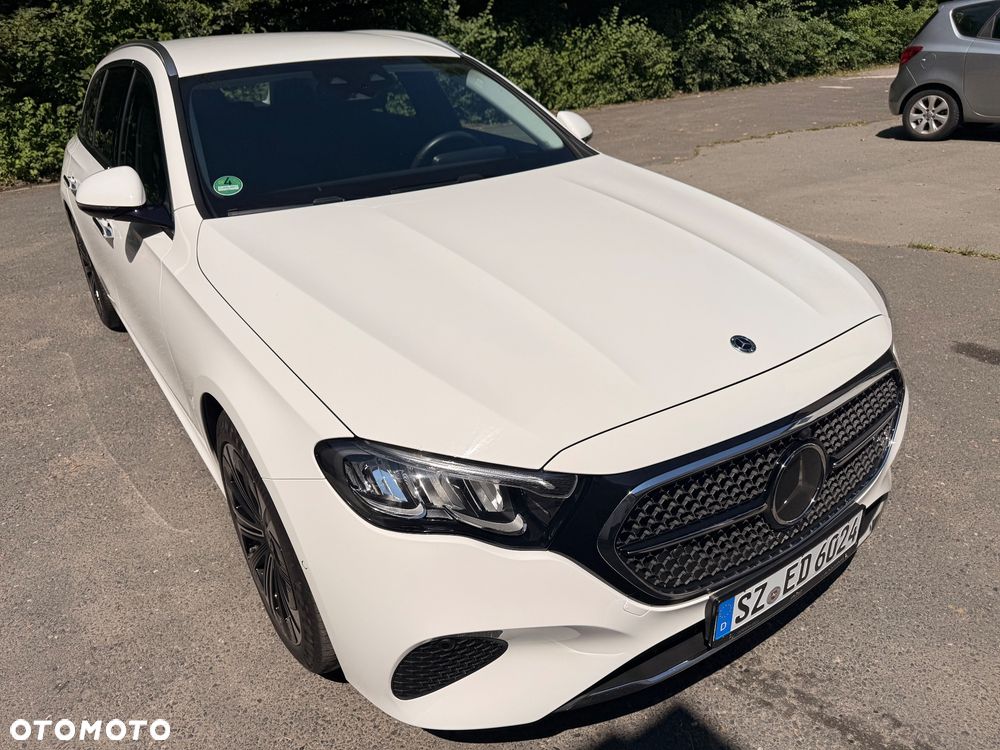 Mercedes-Benz Klasa E 300 de PHEV Avantgarde 9G-Tronic - 2