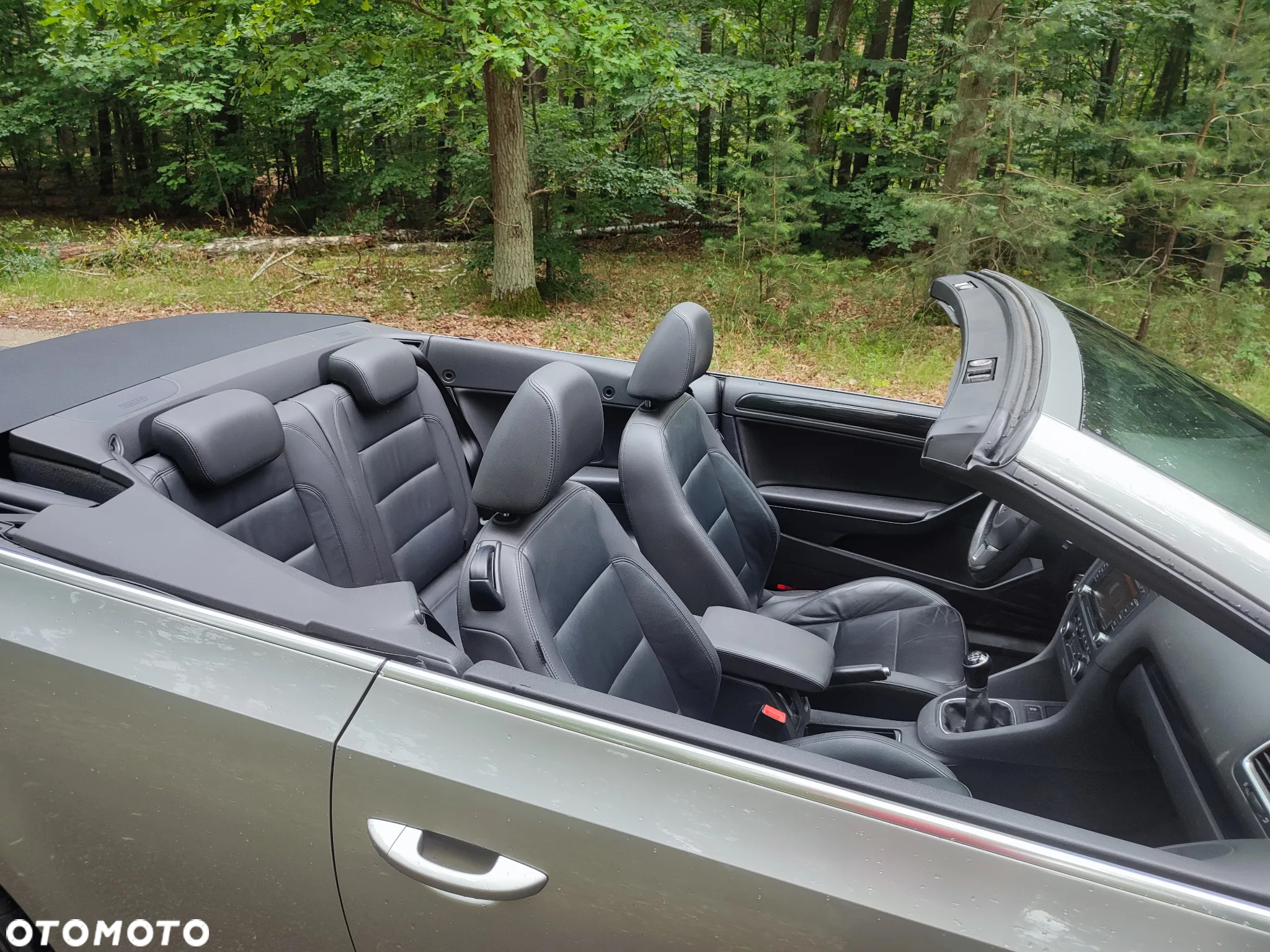 Volkswagen Golf Cabrio 2.0 TDI BlueMotion Technology Cup - 10