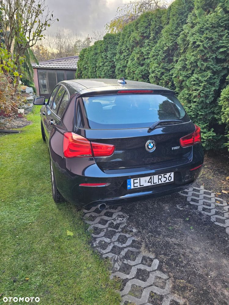 BMW Seria 1 116i - 3