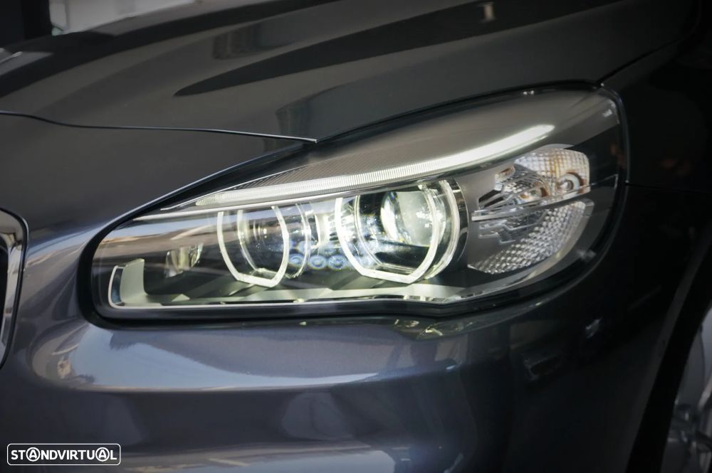BMW 216 Gran Tourer d 7L Line Luxury - 31