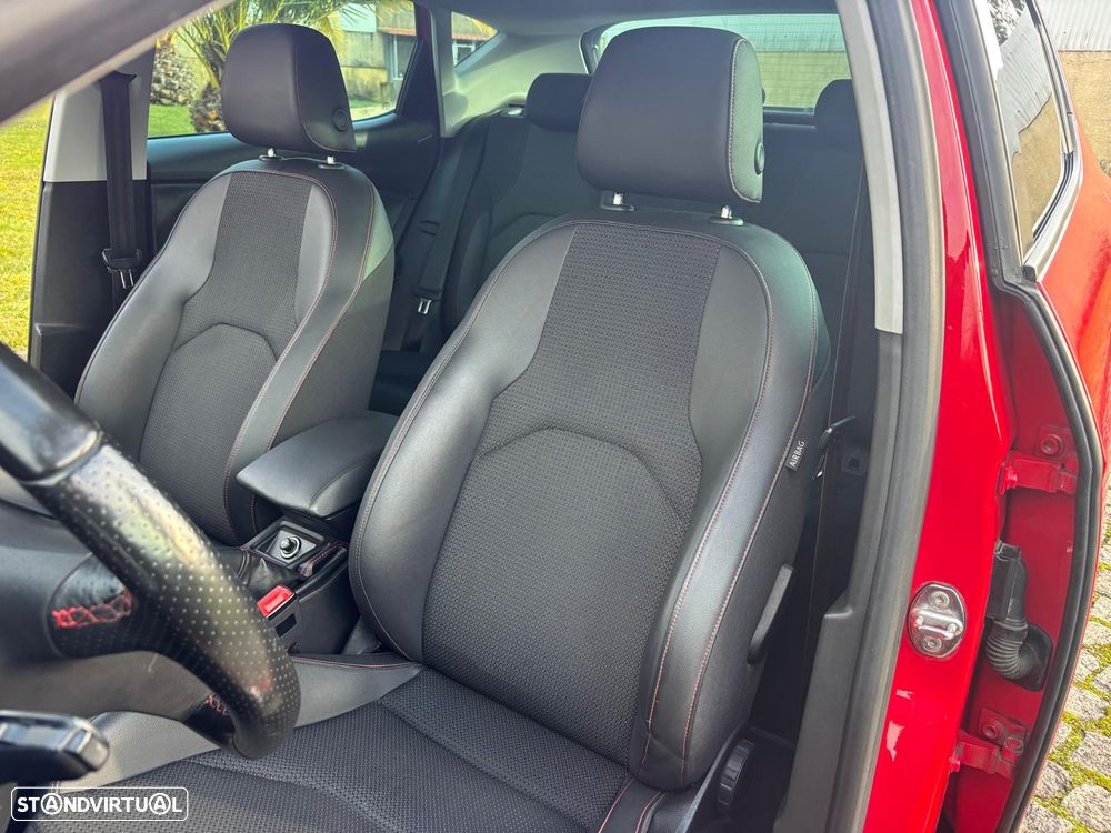 SEAT Leon 2.0 TDI DPF FR - 8