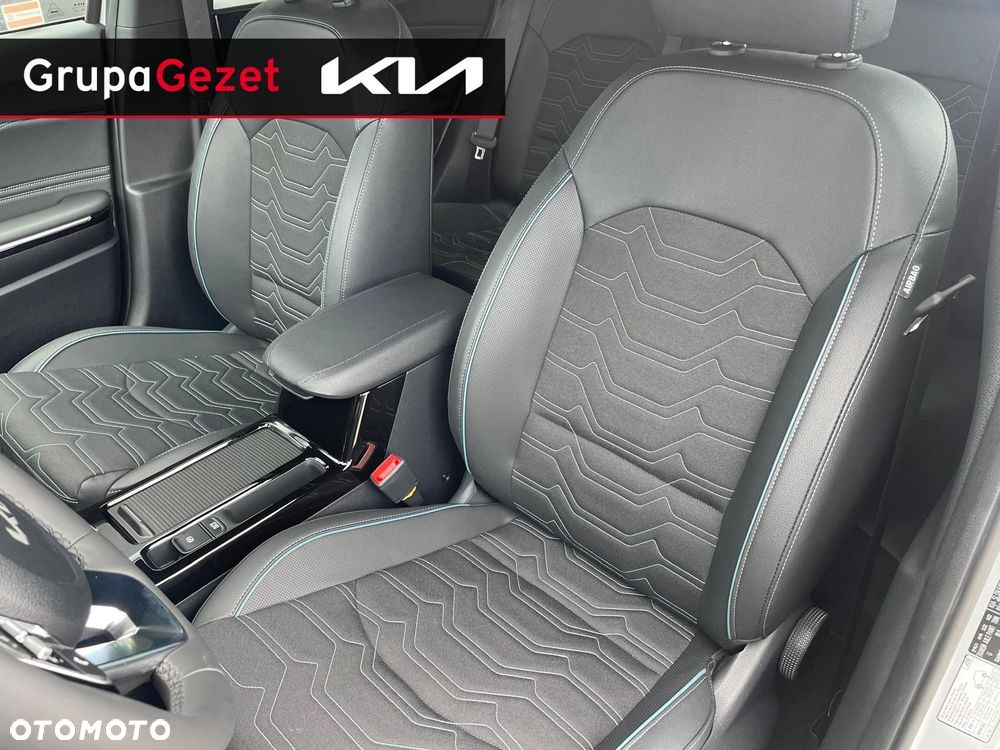Kia XCeed - 14