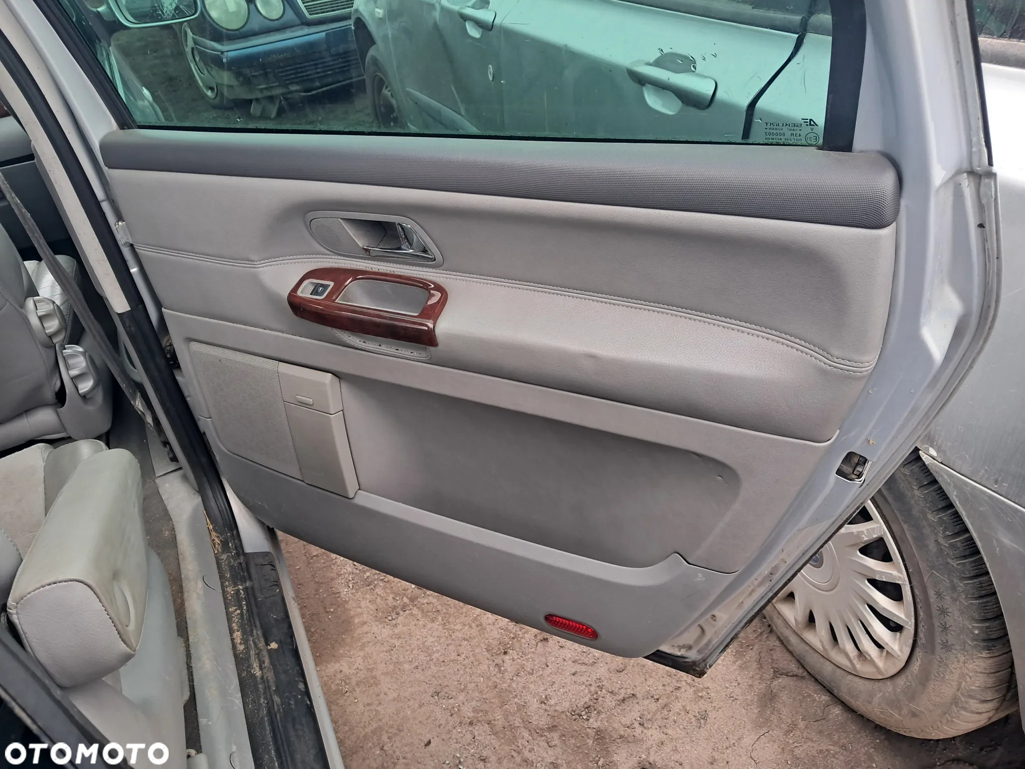 DAWCA CZĘŚCI VW SHARAN I LIFT 2002 1.9 TDI KOD AUY KL. LB7Z - 14