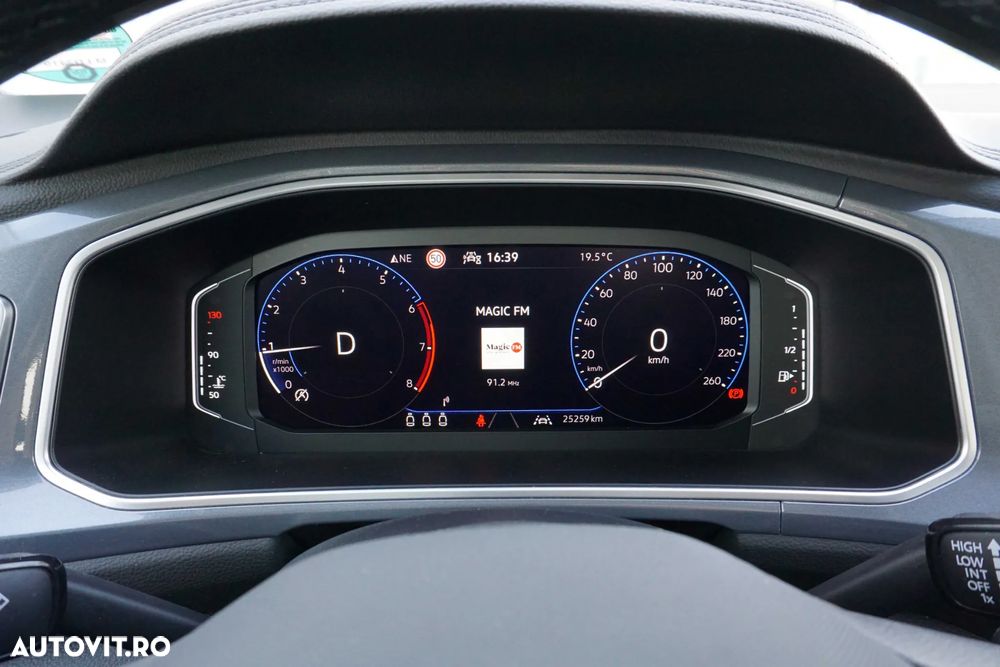 Volkswagen T-ROC 1.5 TSI ACT OPF DSG Style - 15