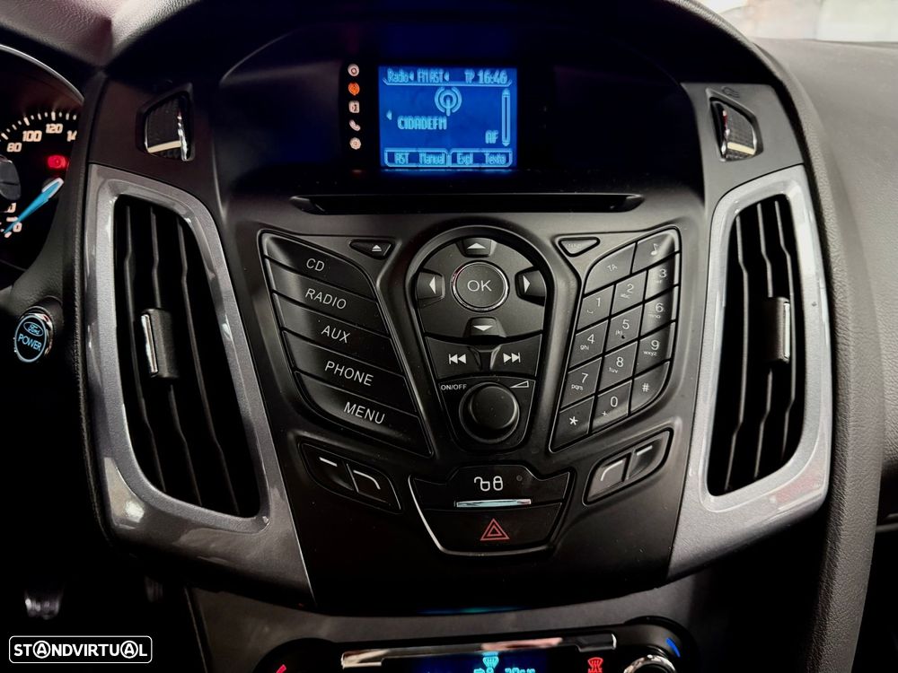 Ford Focus 1.0 SCTi Titanium - 21