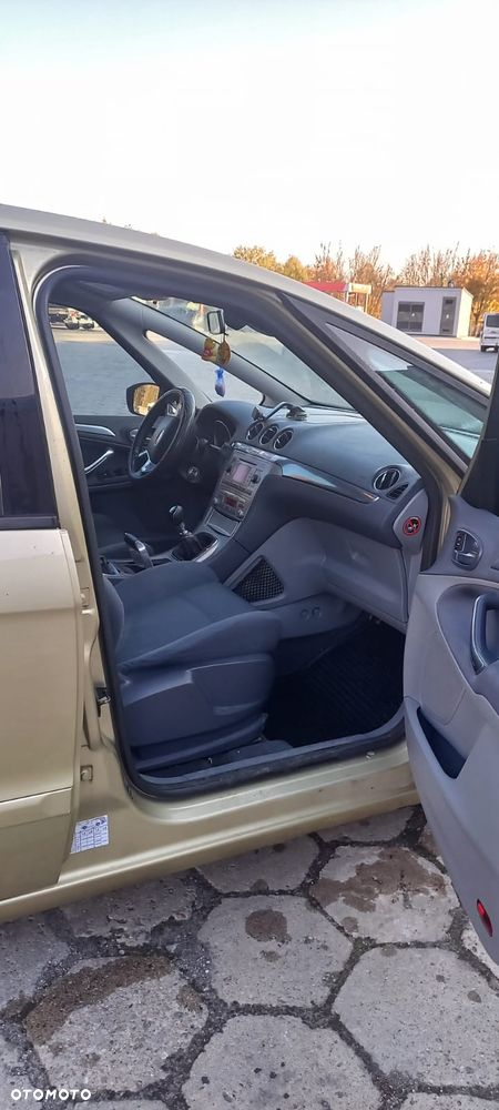 Ford S-Max 1.8 TDCi Ambiente - 4