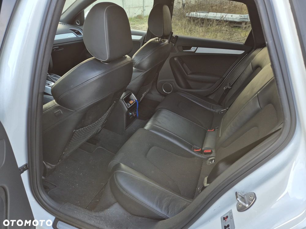 Audi A4 Avant - 5