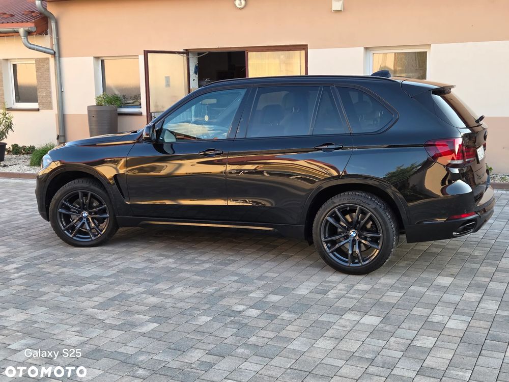 BMW X5 xDrive40d - 17
