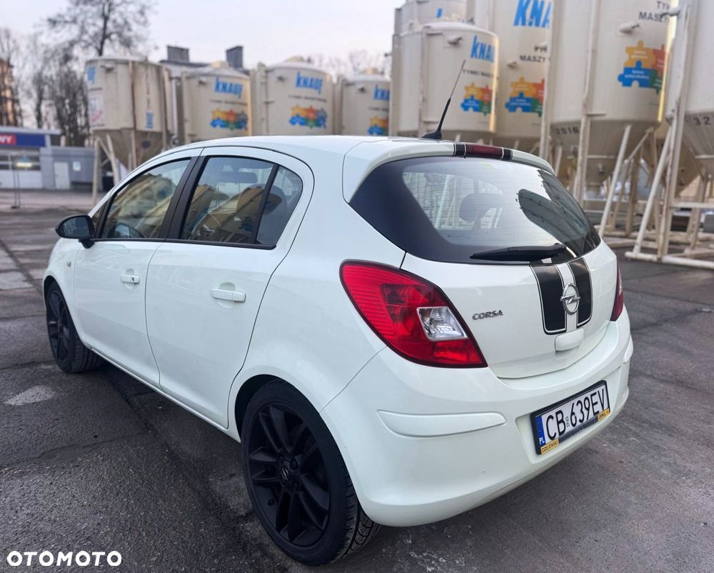 Opel Corsa 1.2 16V 111 EasyTronic - 4