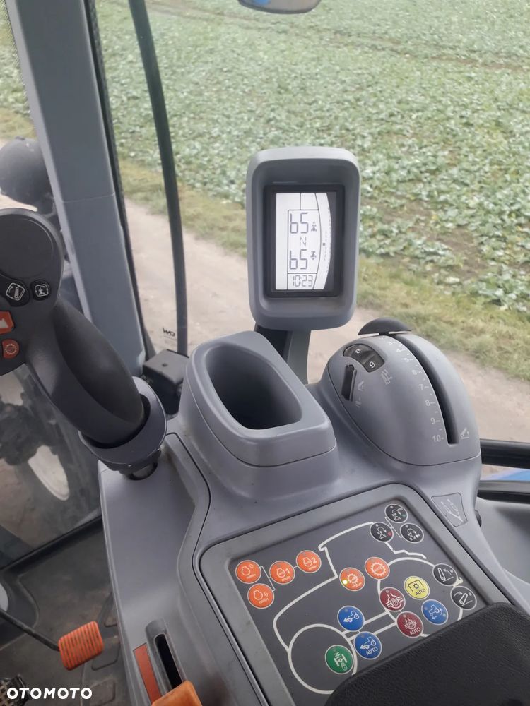 New Holland T6180 - 6