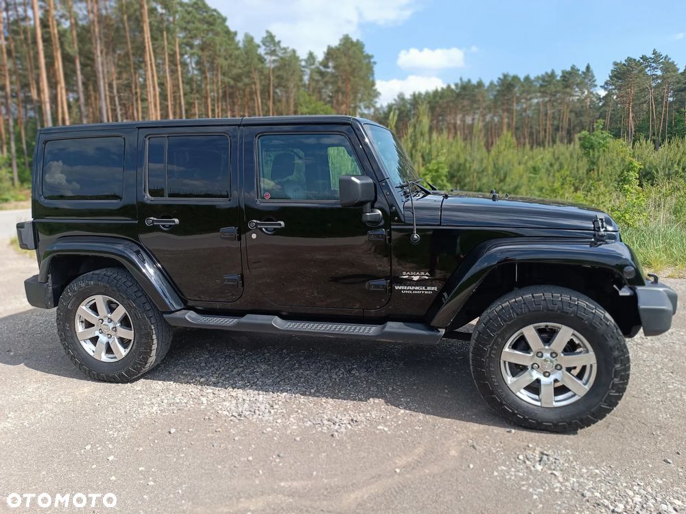 Jeep Wrangler 3.6 Unlim Sahara - 31
