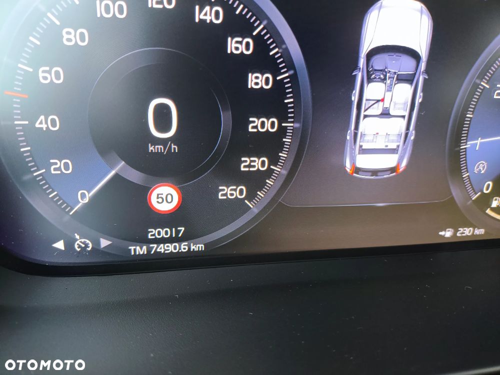 Volvo XC 40 T2 Core - 26