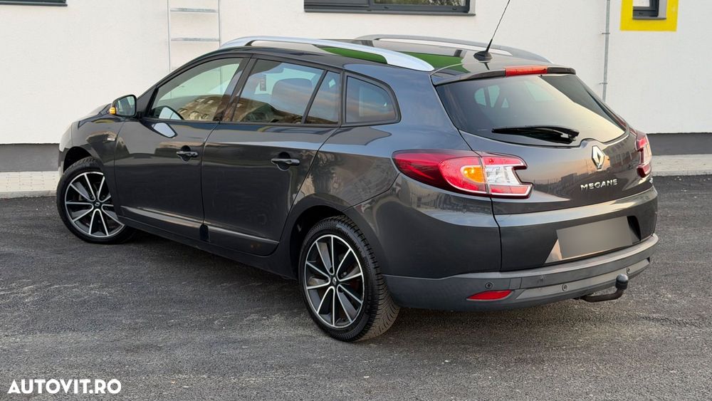 Renault Megane ENERGY dCi 130 Start & Stop Bose Edition - 4