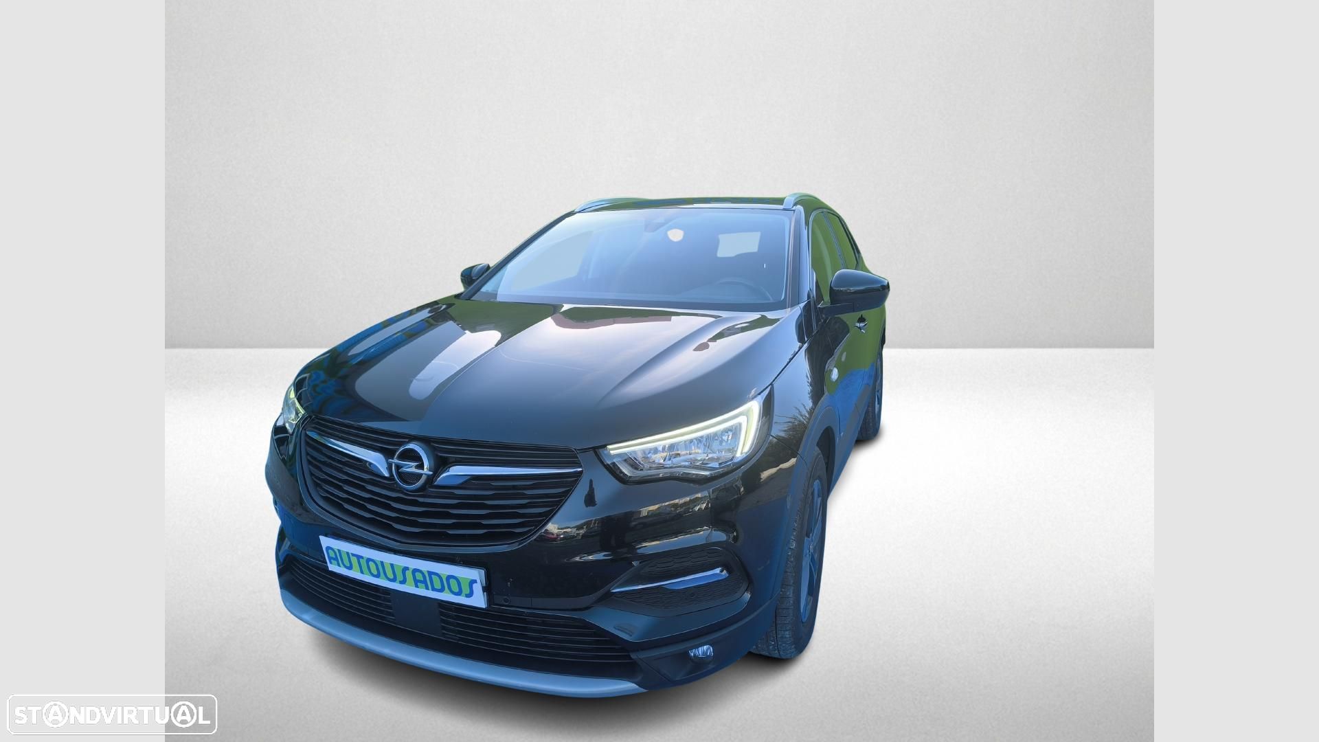 Opel Grandland X 1.2 T Design & Tech - 1