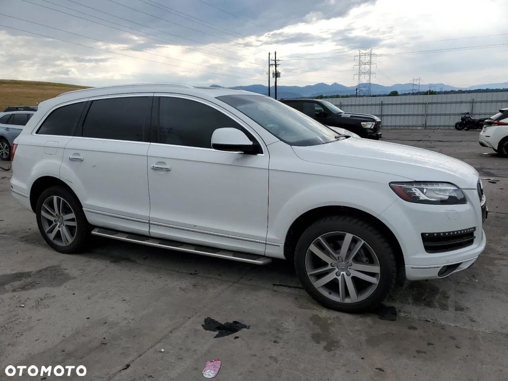 Audi Q7 - 1