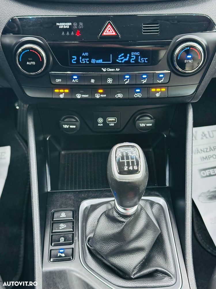 Hyundai Tucson blue 1.7 CRDi 2WD Passion Plus - 26