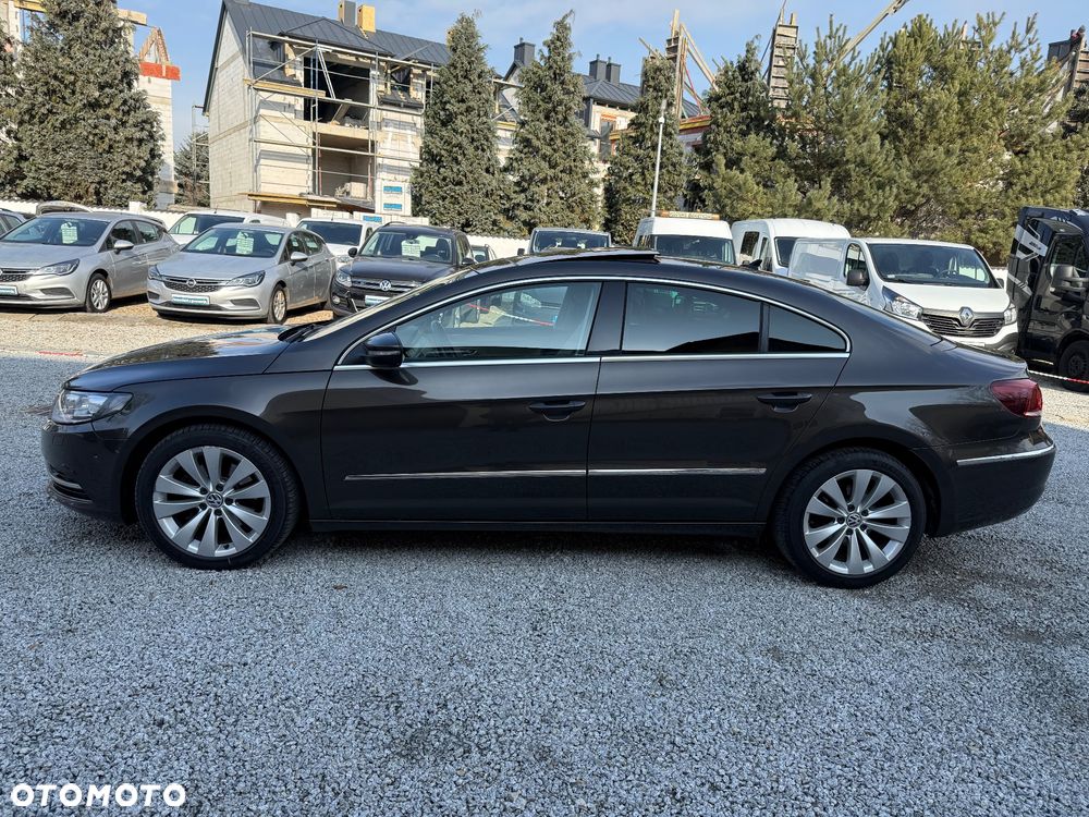 Volkswagen Passat CC - 8