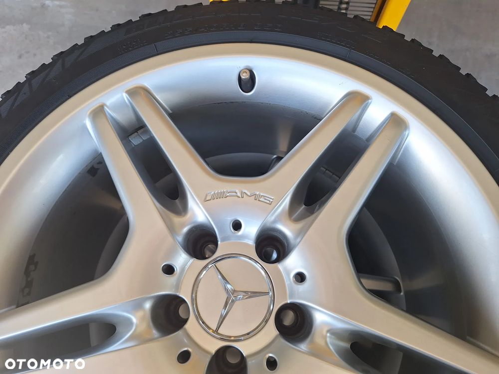 Mercedes-Benz CLS 350 7G-TRONIC - 38