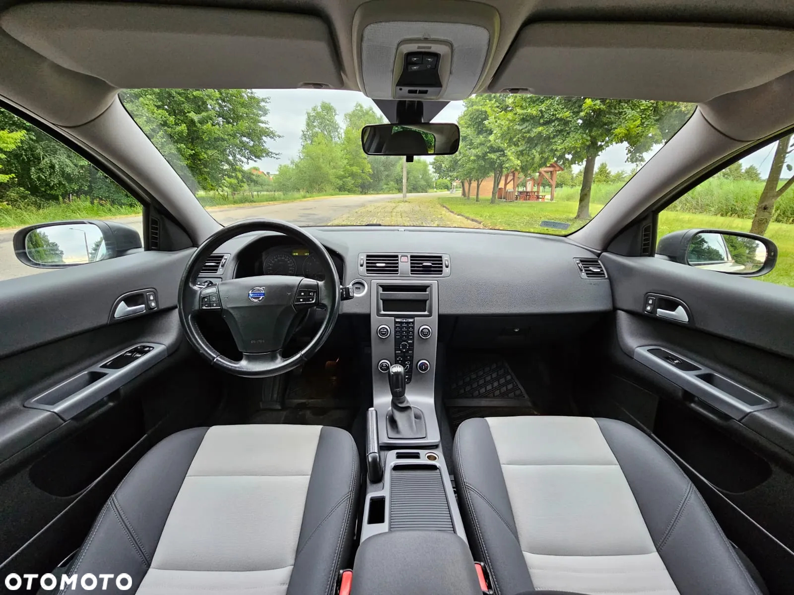 Volvo C30 1.8 Momentum - 11