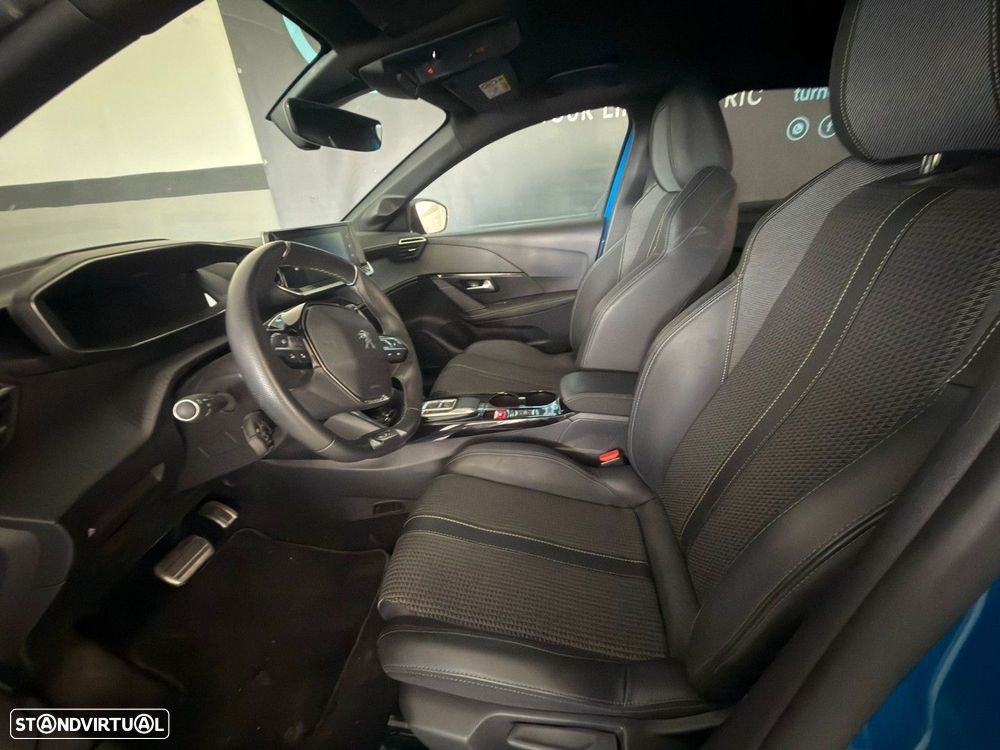 Peugeot e-208 50 kWh GT - 4