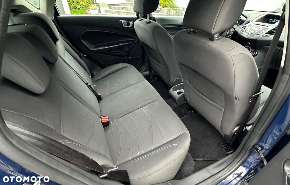 Ford Fiesta - 17