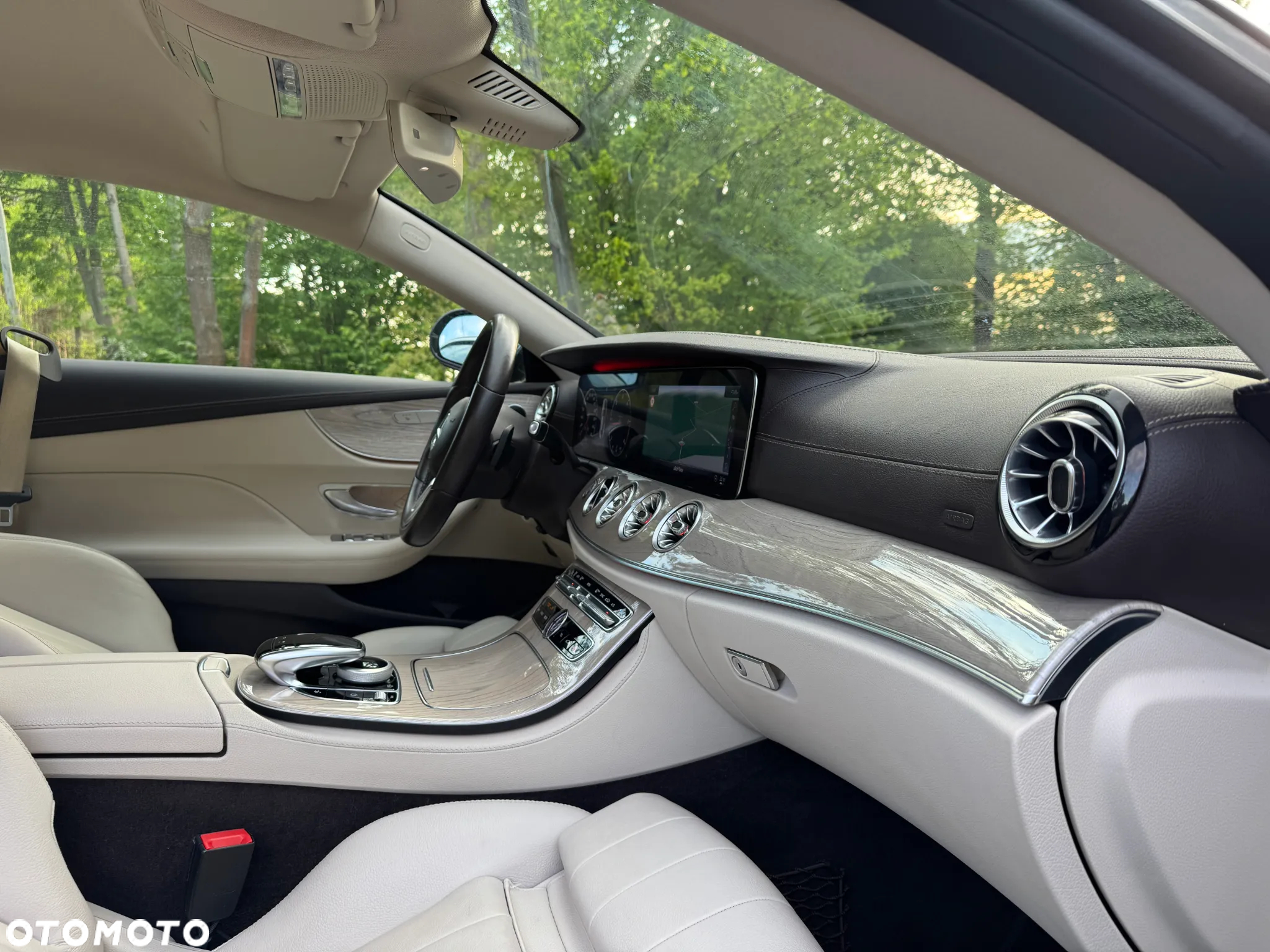 Mercedes-Benz Klasa E 220 d Coupe 9G-TRONIC - 8