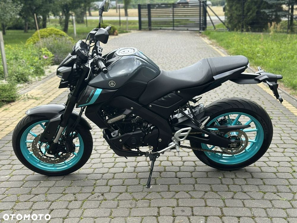 Yamaha MT - 7