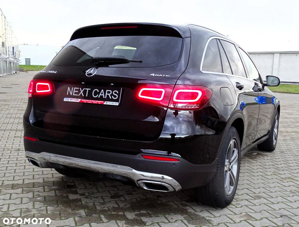 Mercedes-Benz GLC - 9