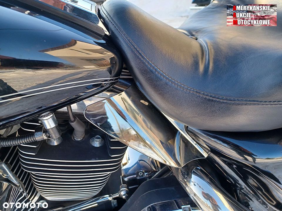 Harley-Davidson Touring Road King - 11