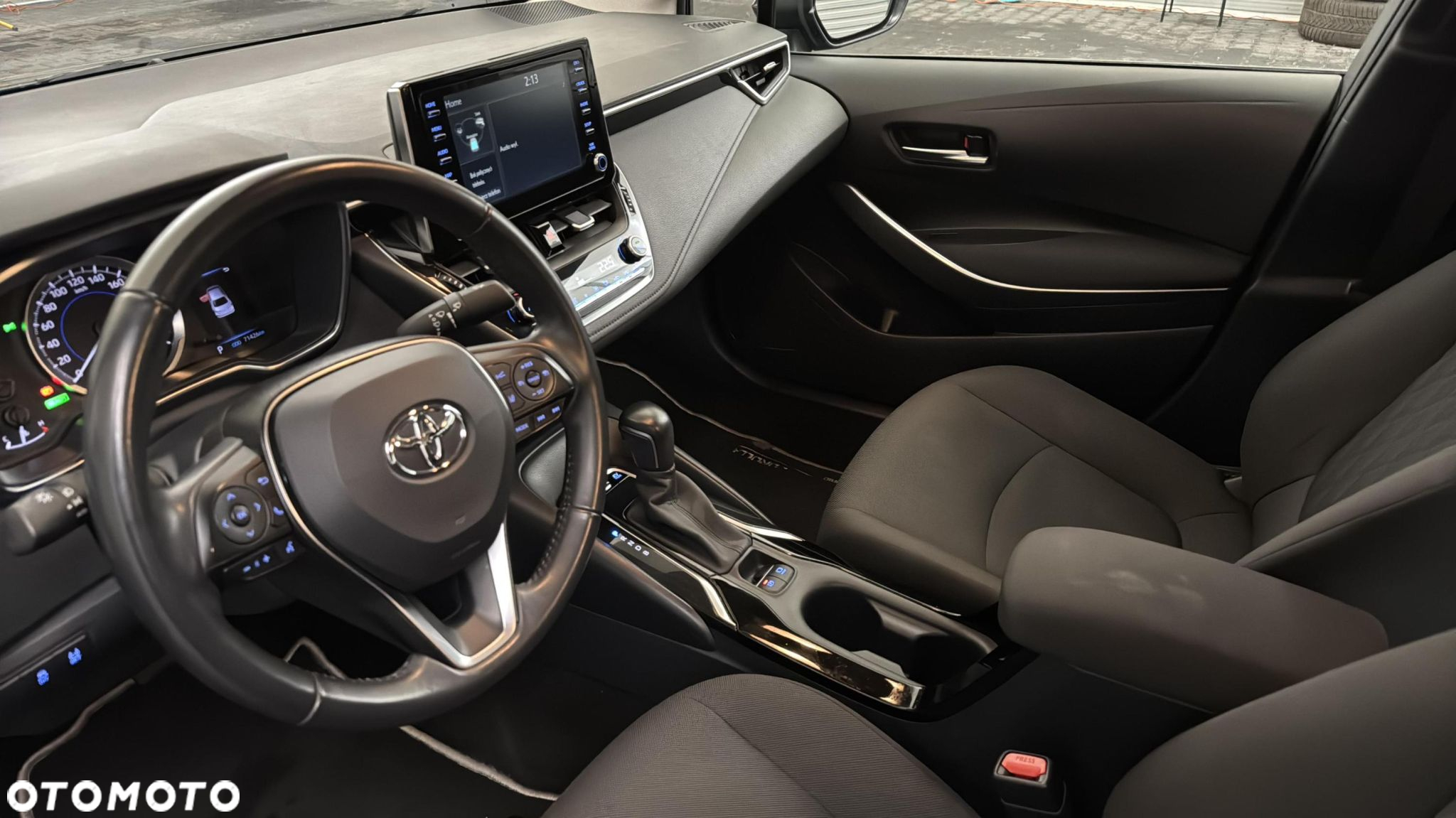 Toyota Corolla 1.8 Hybrid GPF Active - 10