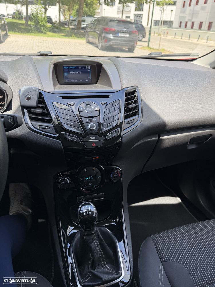 Ford Fiesta 1.0 EcoBoost Active - 11