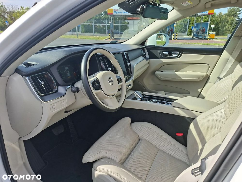 Volvo XC 60 - 13