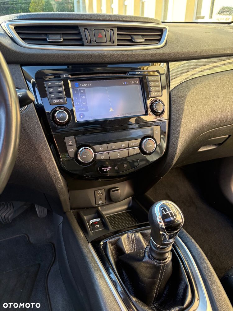 Nissan X-Trail 1.6 DCi ALL-MODE 4x4i Tekna - 23