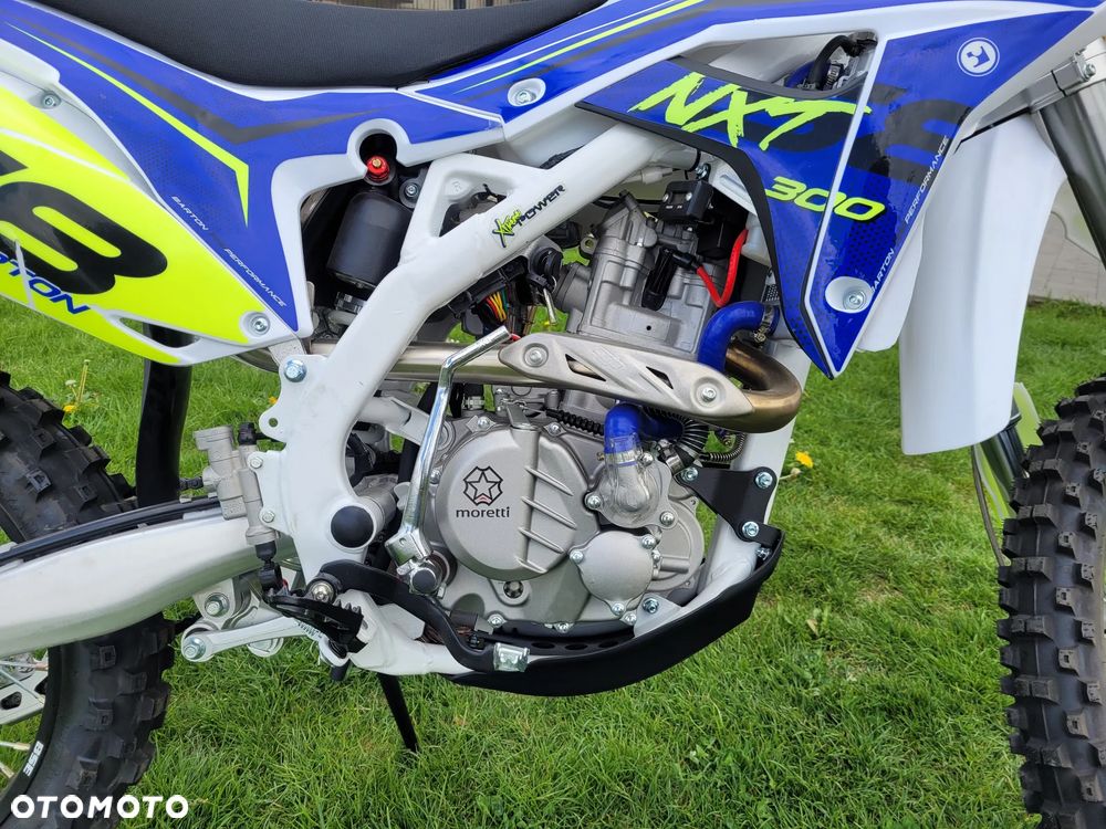 Barton NXT 300 - 12