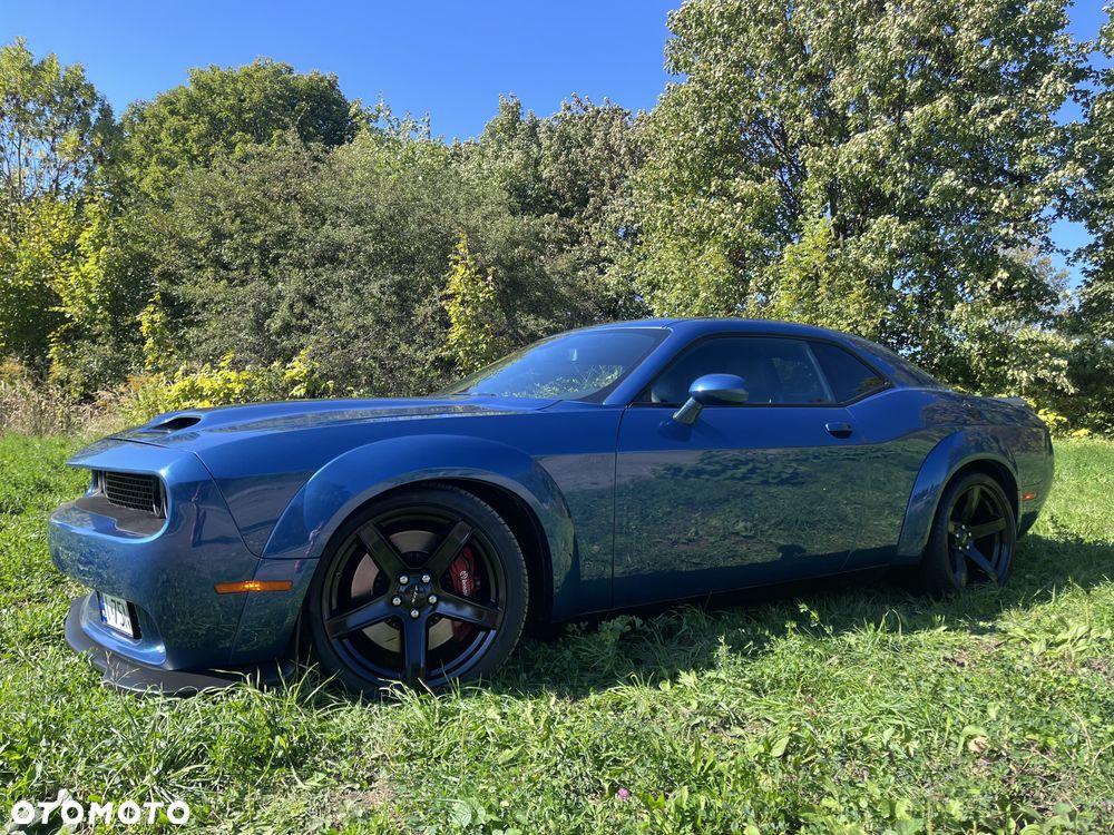 Dodge Challenger 6.2 Hellcat Widebody - 12