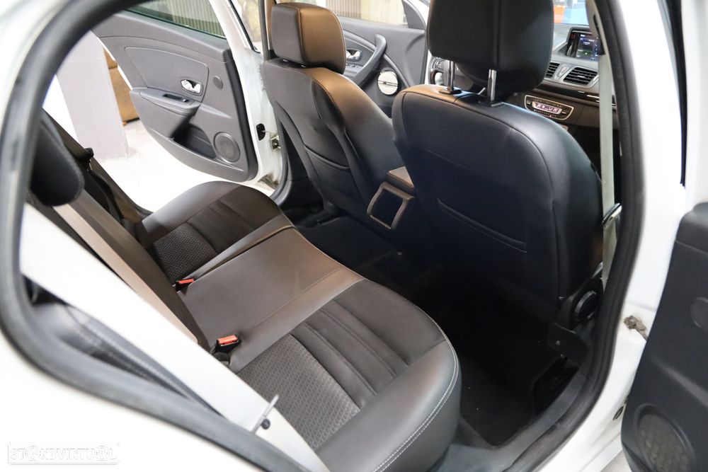 Renault Mégane Sport Tourer ENERGY dCi 130 BOSE EDITION - 7