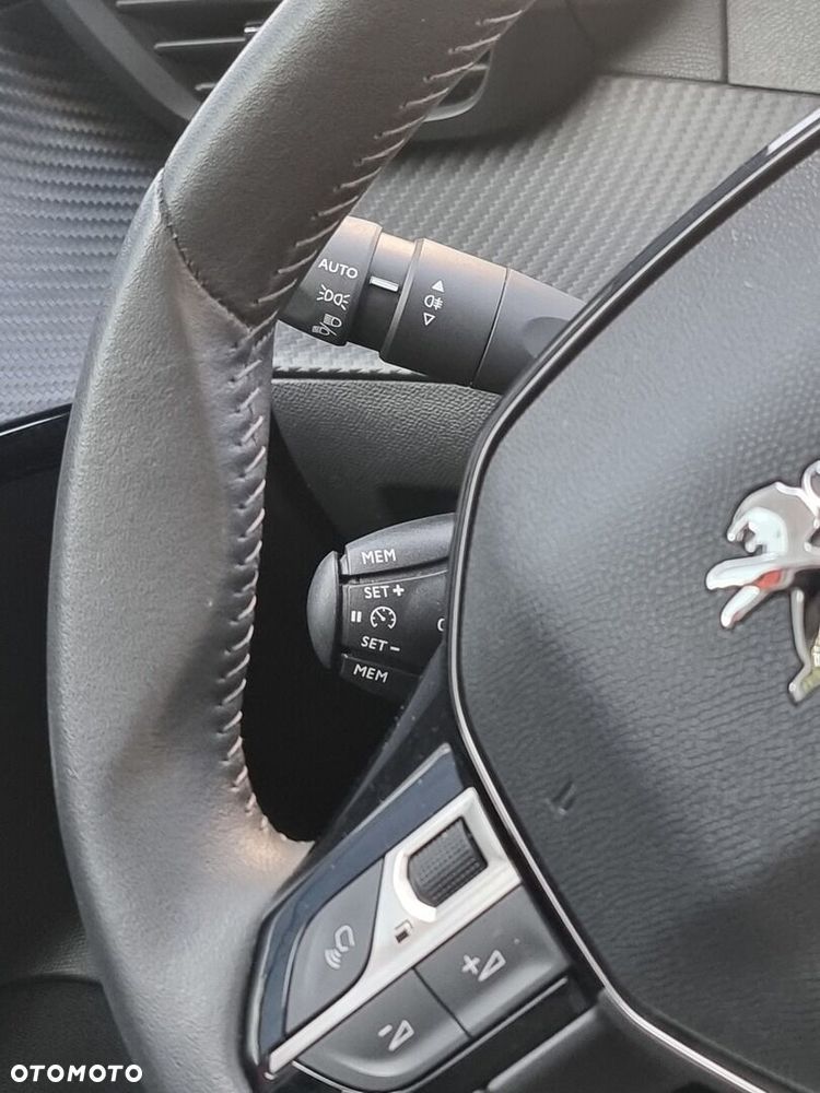 Peugeot 208 2023