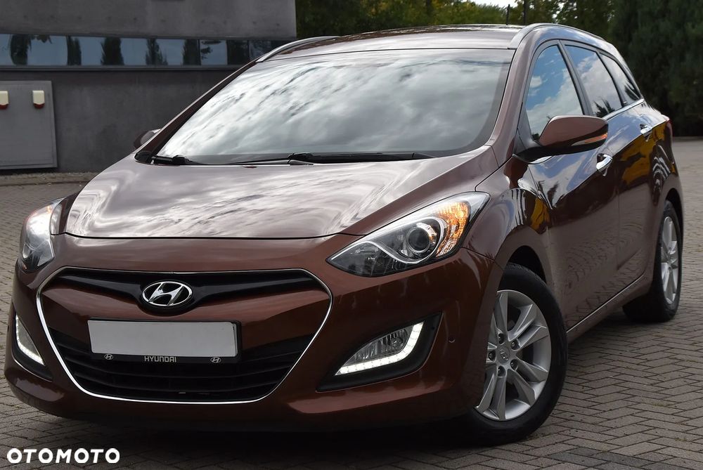 Hyundai i30 1.6 GDI Premium - 13