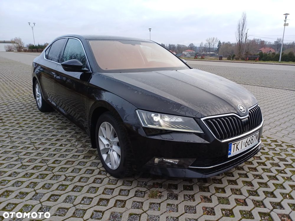 Skoda Superb 2.0 TDI Ambition - 14