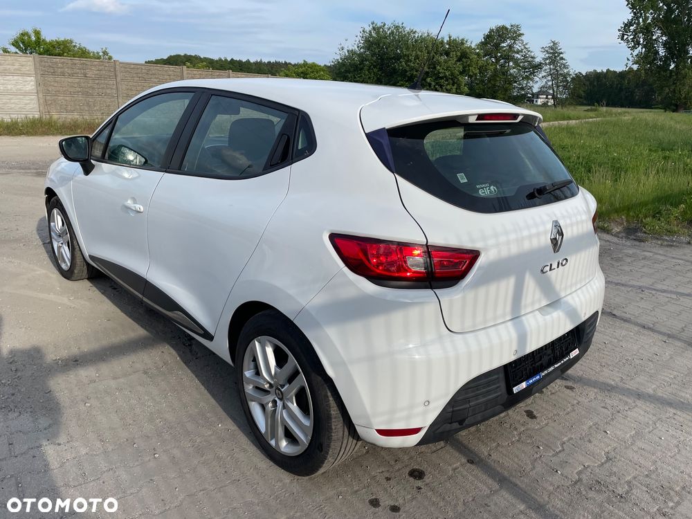 Renault Clio - 7