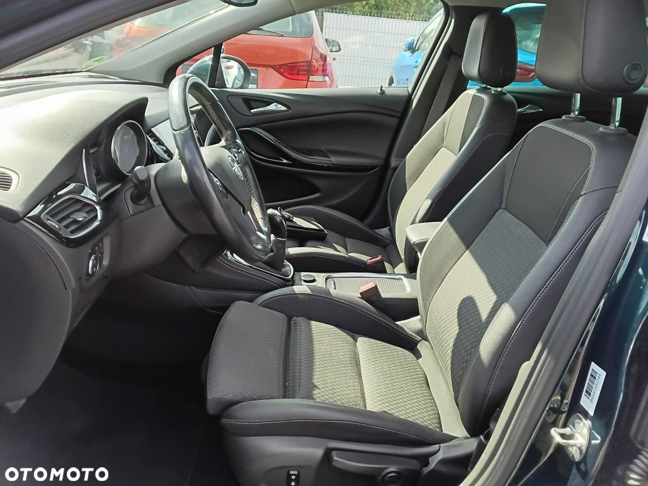 Opel Astra 1.4 Turbo Innovation - 13