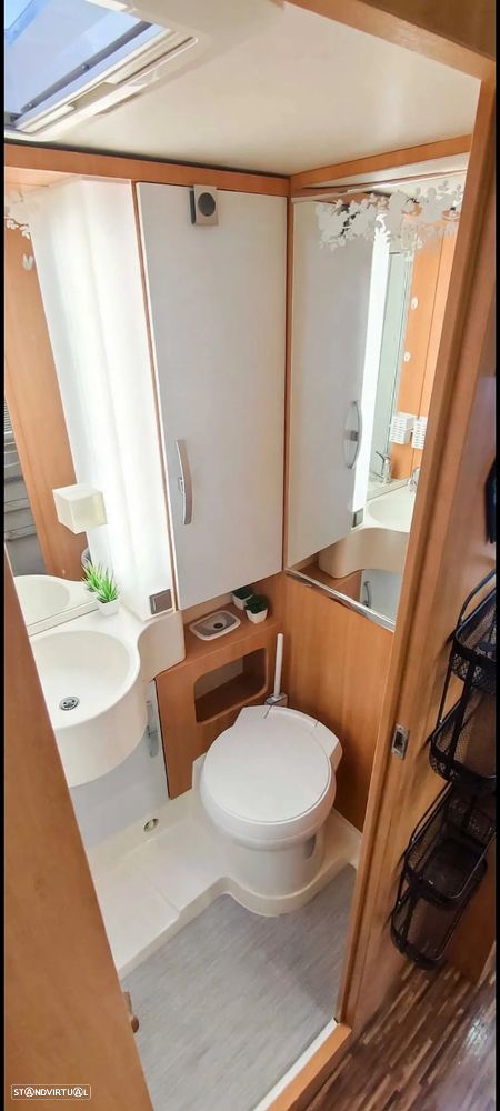 Hymer B Classic - 24