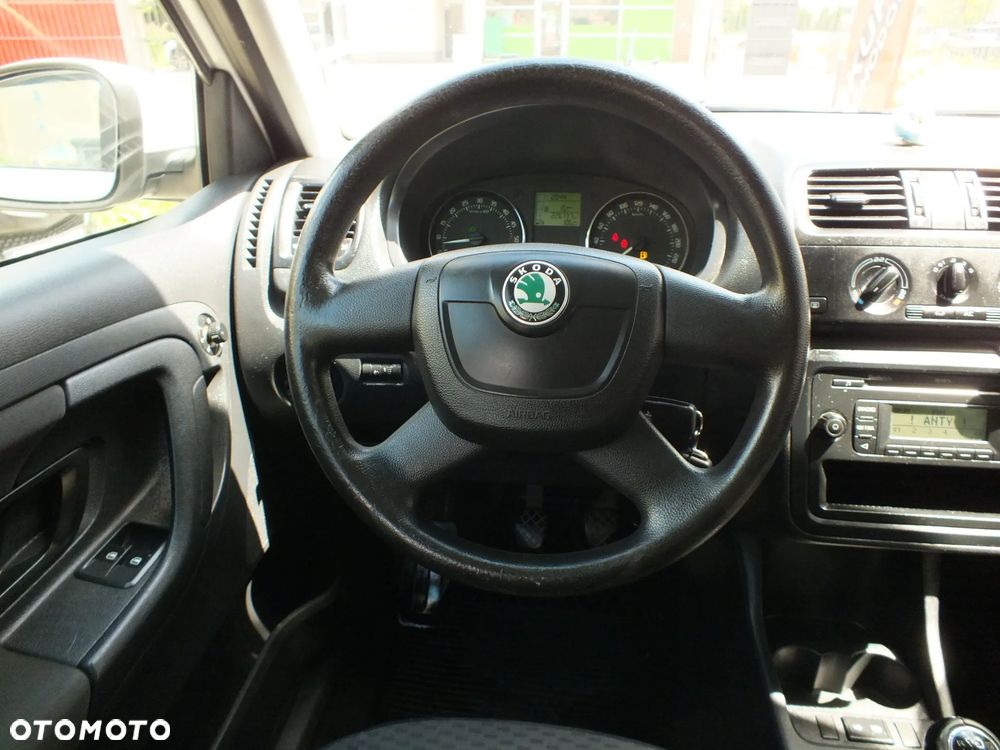 Skoda Fabia - 12