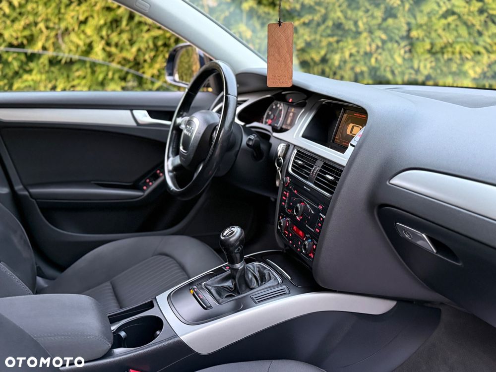 Audi A4 Avant 2.0 TFSI Attraction - 18