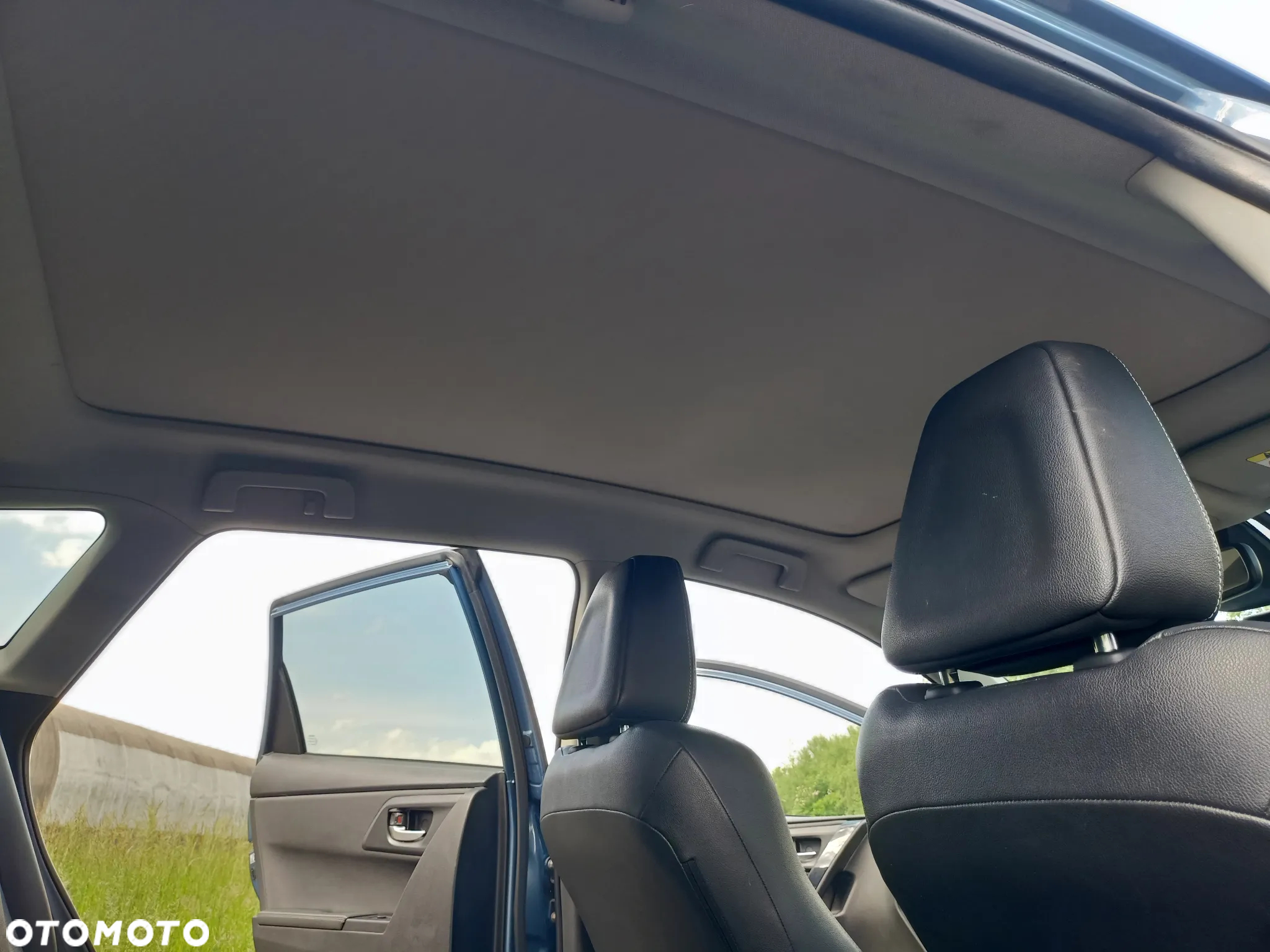 Toyota Auris Hybrid 135 Prestige - 25
