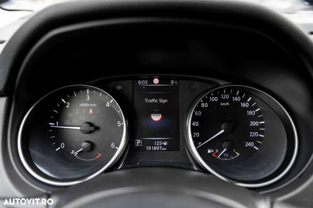 Nissan Qashqai 1.6 DCI Xtronic N-Connecta - 28