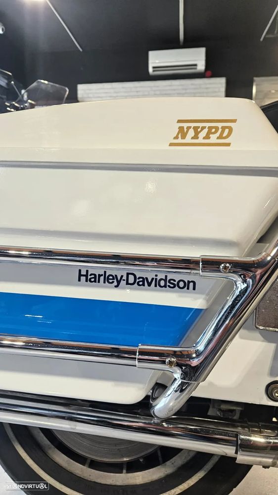 Harley-Davidson Electra Glide Police - 11